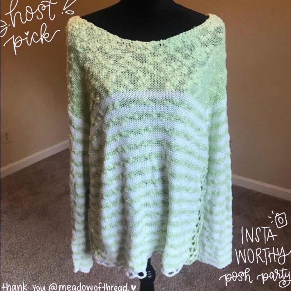 🎉 Host Pick 🎉 Women’s Large Free People Sweater